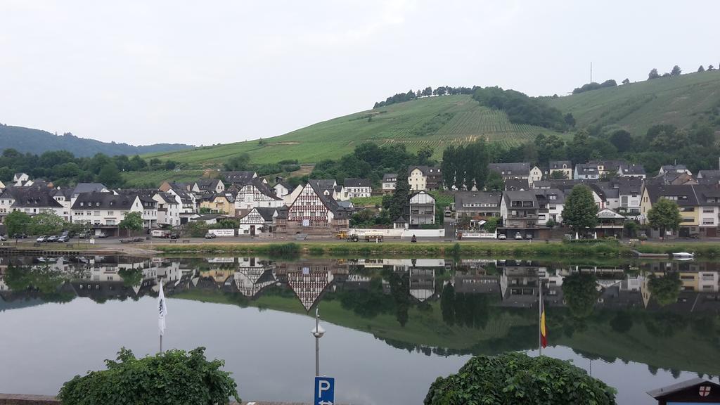 Mosel View Old Town Apartments Zell an der Mosel Δωμάτιο φωτογραφία