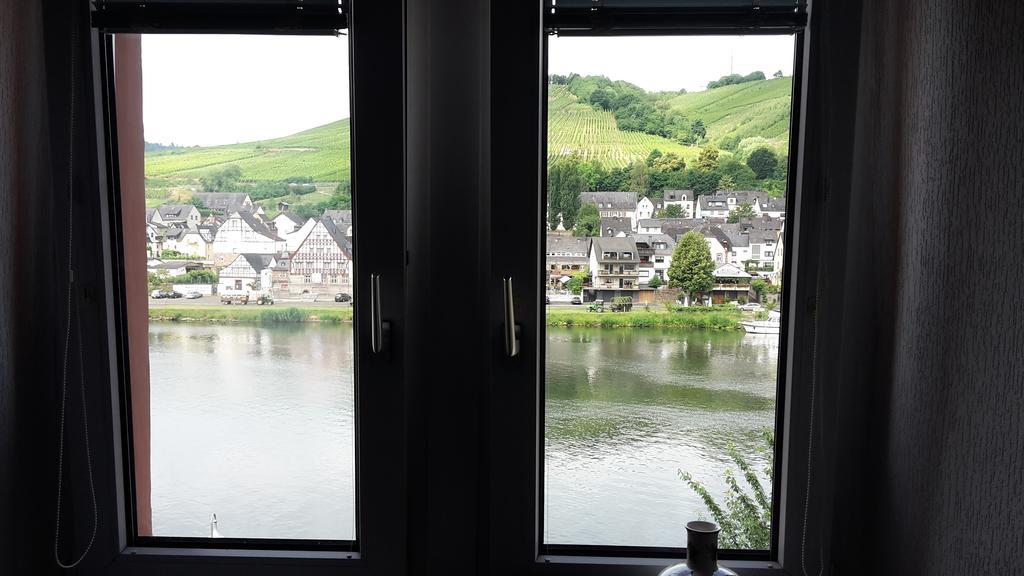 Mosel View Old Town Apartments Zell an der Mosel Δωμάτιο φωτογραφία